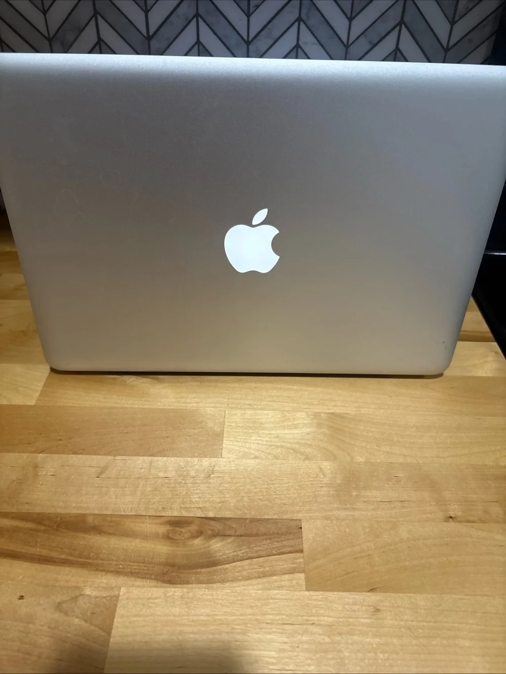 Apple MacBook Pro A1278 13” 2.4GHz Core 2 Duo  Tested And Reset